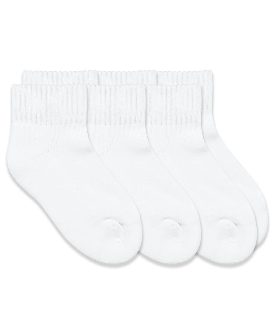 Smooth Toe Sport Quarter Socks
