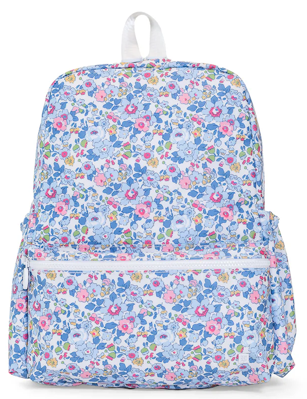 TRVL Backpacker