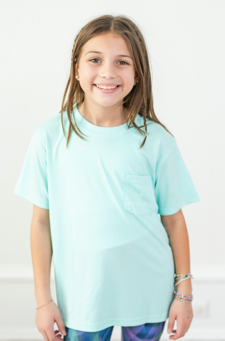 Girls Chillin Performance Tee