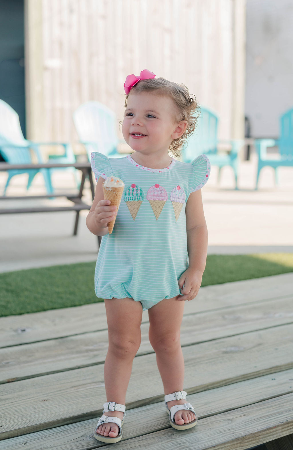 Triple Scoop Flutter Bubble